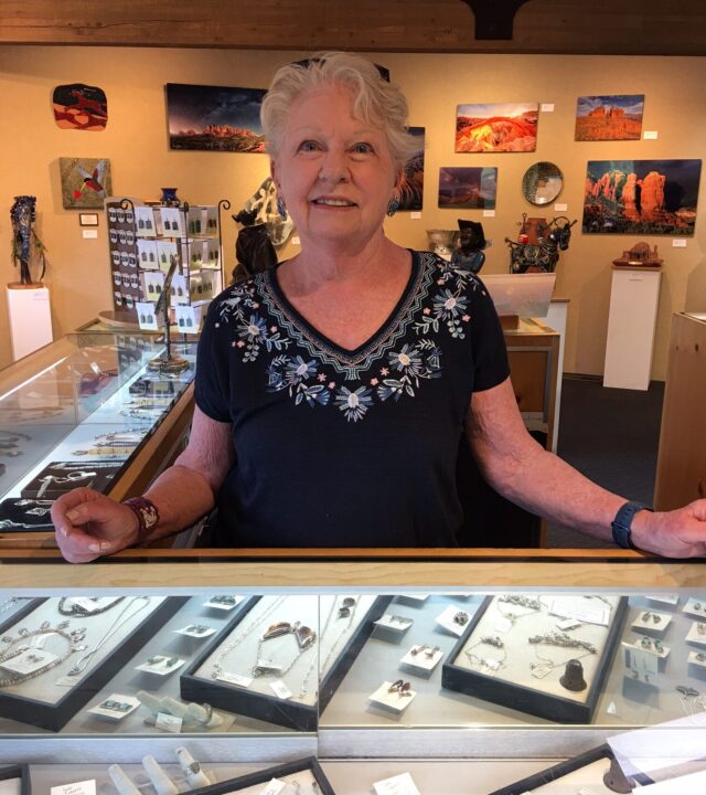 Joan Roberts