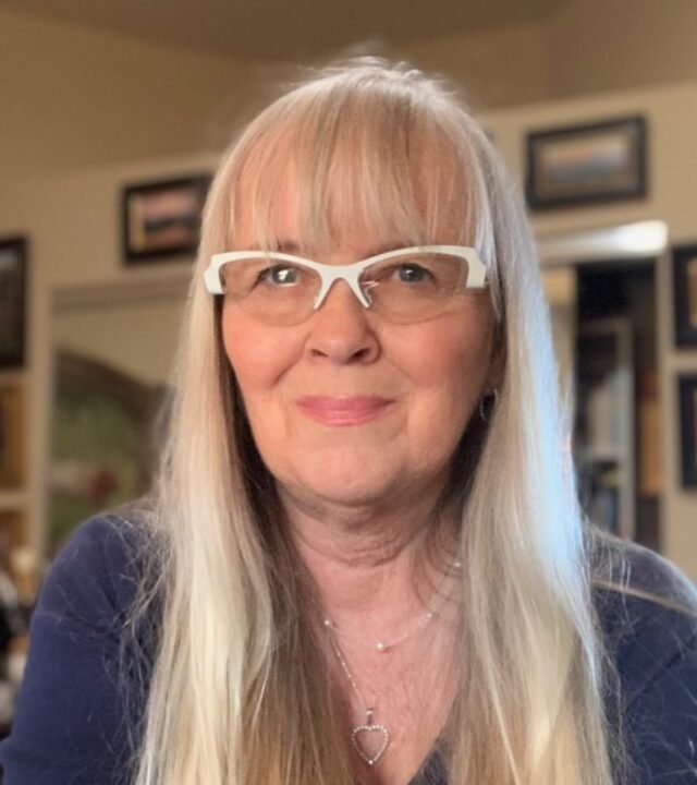 Lili Anne Laurin