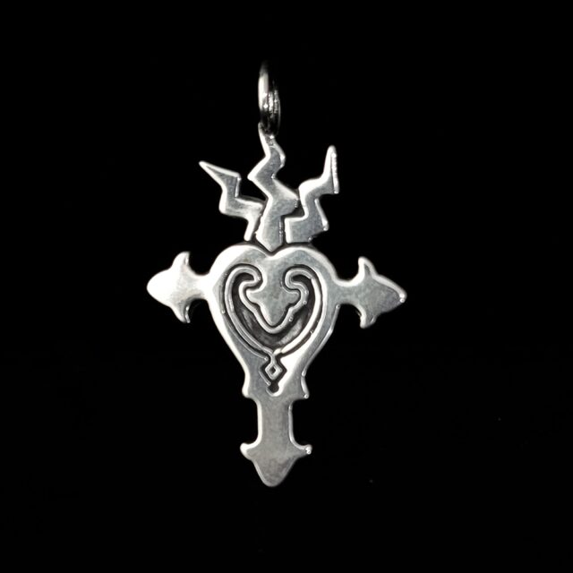 St Clare Cross by McKeown 122797