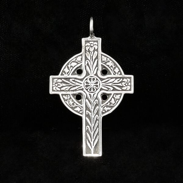 Galloway Lowland Lilly Cross by McKeown 109144