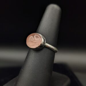 Sterling Silver and Rose Quartz Smooth Oval Ring by Robin Hanna RH008