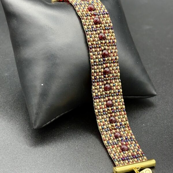 Garnet Gold by Nancy Leicht NanMM11