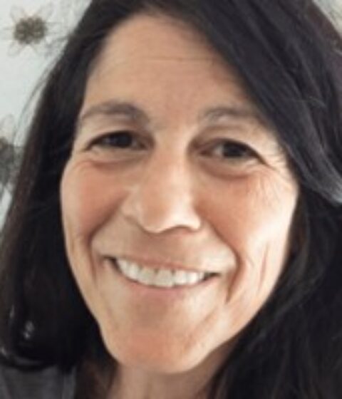Laura Bloomenstein