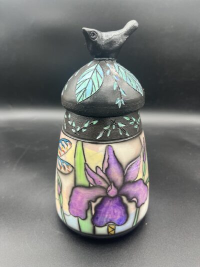 Garden with Lid by Lyn and Ken Mikell 2259