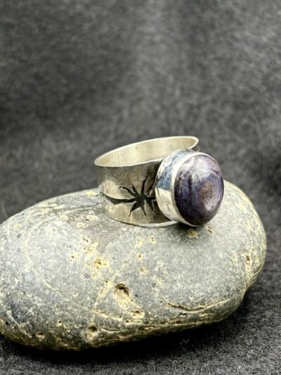 Corundanum Weeds Ring by Kris Mills