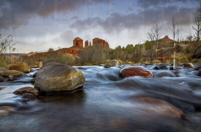 Red Rock Crossing by Efren Lopez