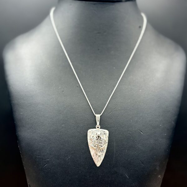 Sterling Silver Horned Toad Pendant with 20″ Chain by Tom Yazzie TYP749