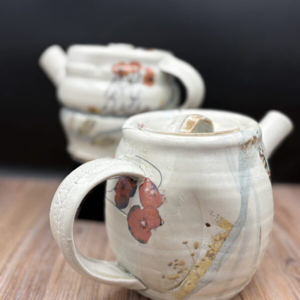 Side-Handled Teapot by Laura Bloomenstein