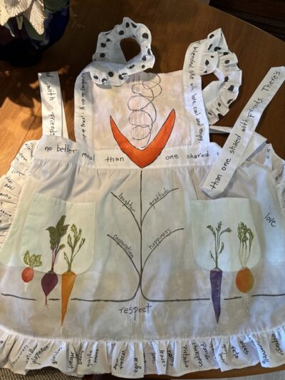 Friends Apron by Maryellen Pugh 45J
