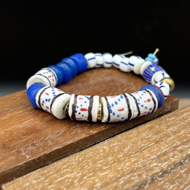 African Bead Stretch Bracelet by Smokey Cruz SC108B